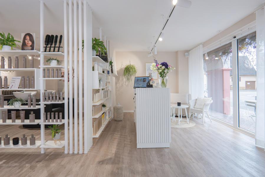 Salon Blooms.Haare