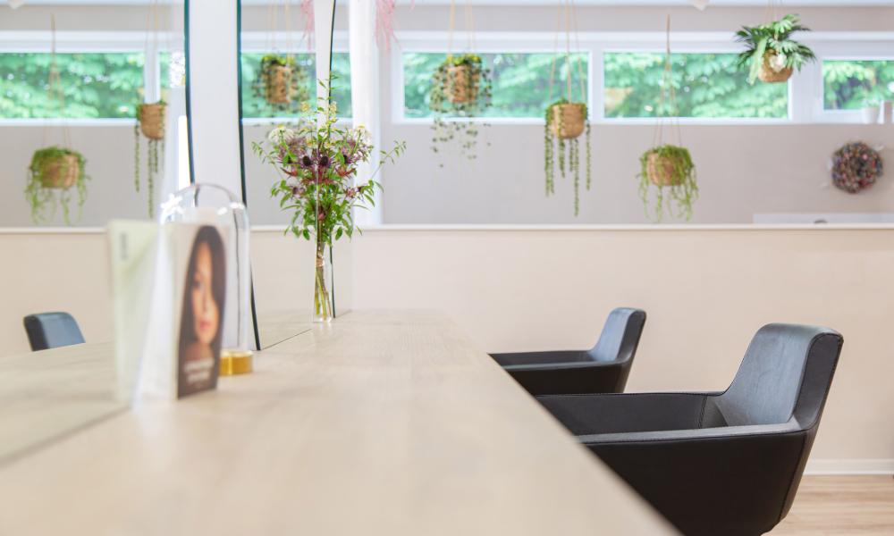 Salon Blooms.Haare
