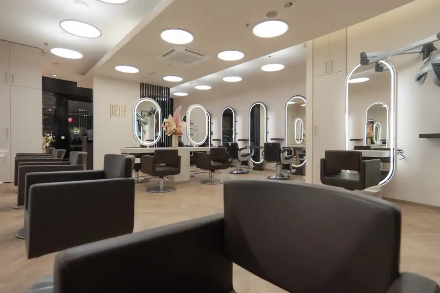 Hairstylist Pierre - Zürich Sihlcity