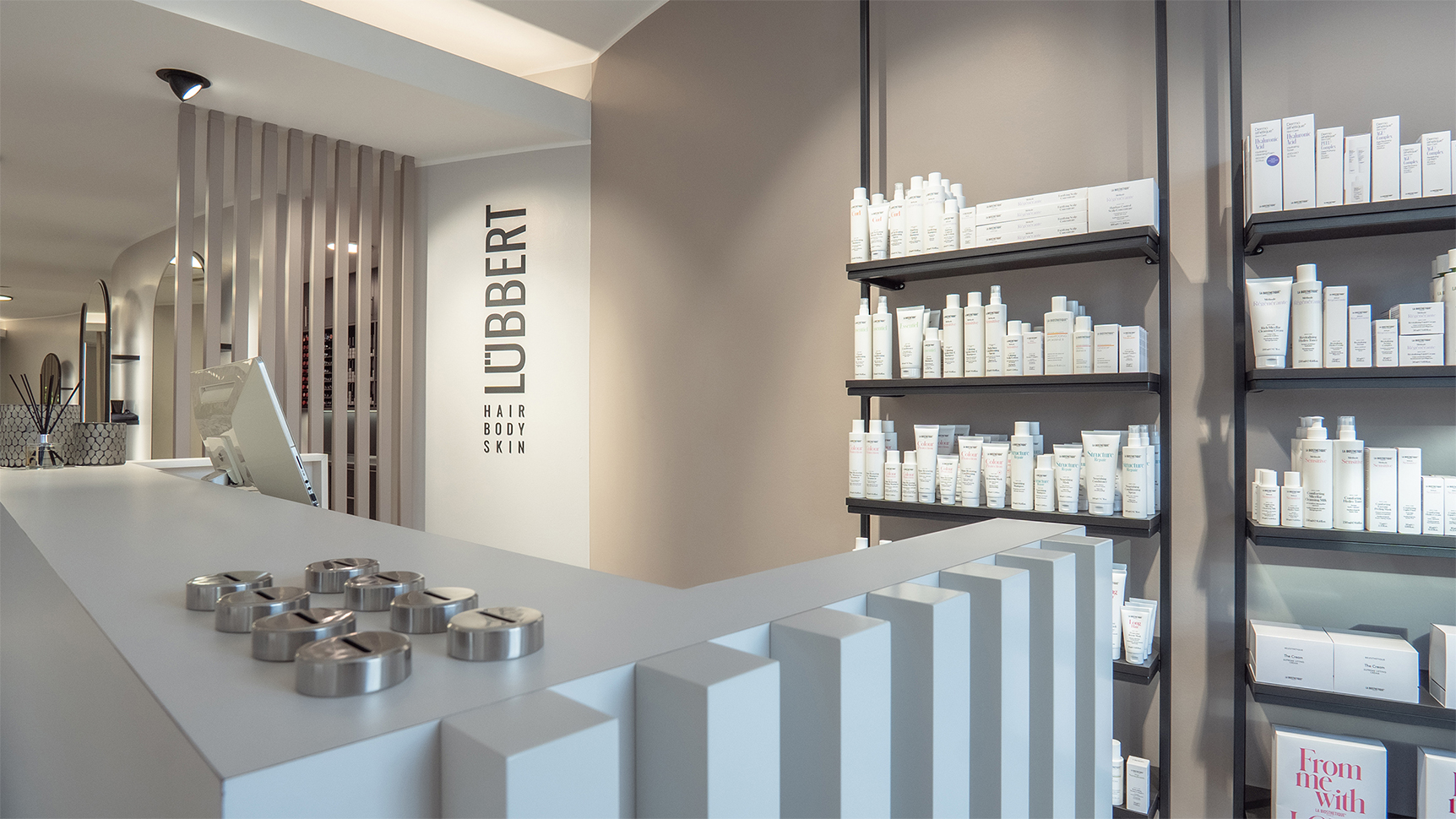 Lübbert Hair, Body & Skin