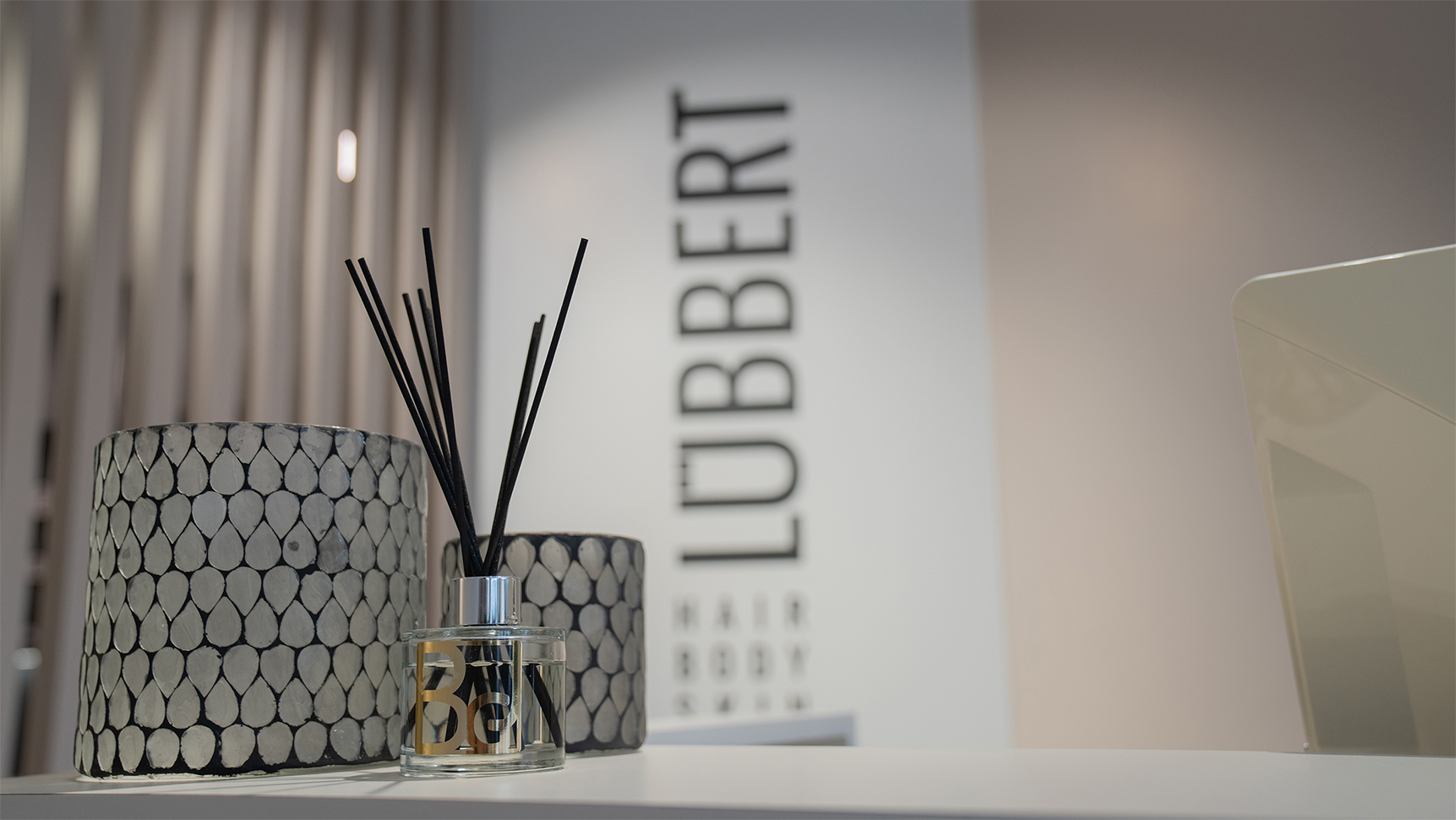 Lübbert Hair, Body & Skin