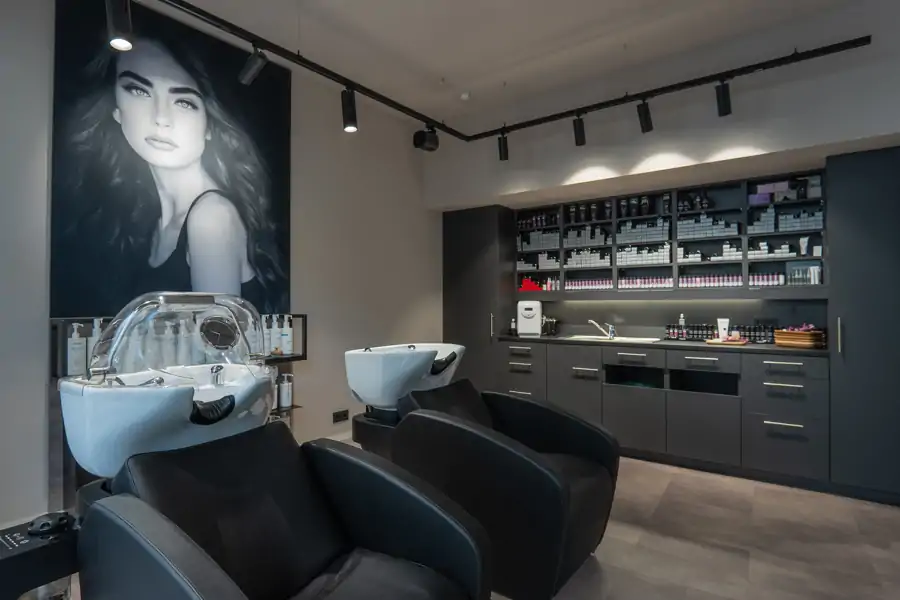 Ines Pomplun Hairlounge