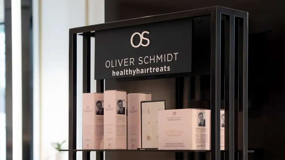 OS Studios im Douglas Store Köln